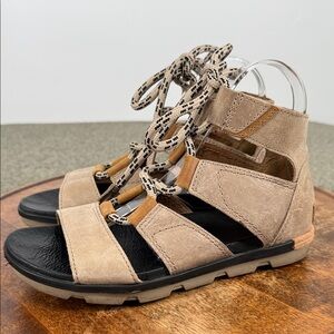Sorel Sandals Wm 7.5 Torpeda Lace II Gladiator Open Toe Tan Leather Flats